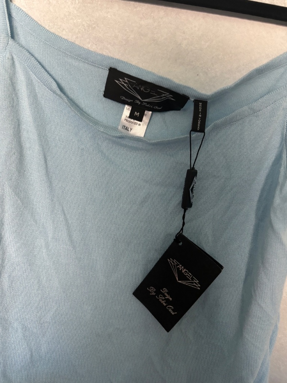 Angel Soft Lightweight Knit Tank Top Light Blue Medium Airy Spring Summer Shirt - Picture 3 of 3